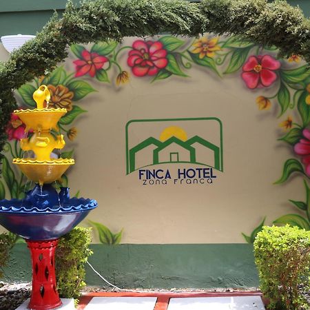 Finca Hotel Zona Franca Rionegro Exterior photo