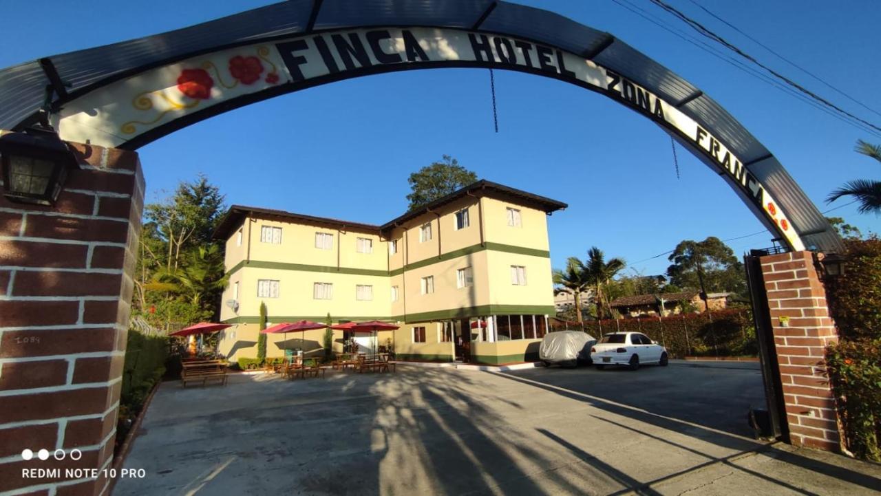 Finca Hotel Zona Franca Rionegro Exterior photo